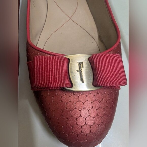 Salvatore Ferragamo Light Red/Pink Flats US 9 - Picture 9 of 16